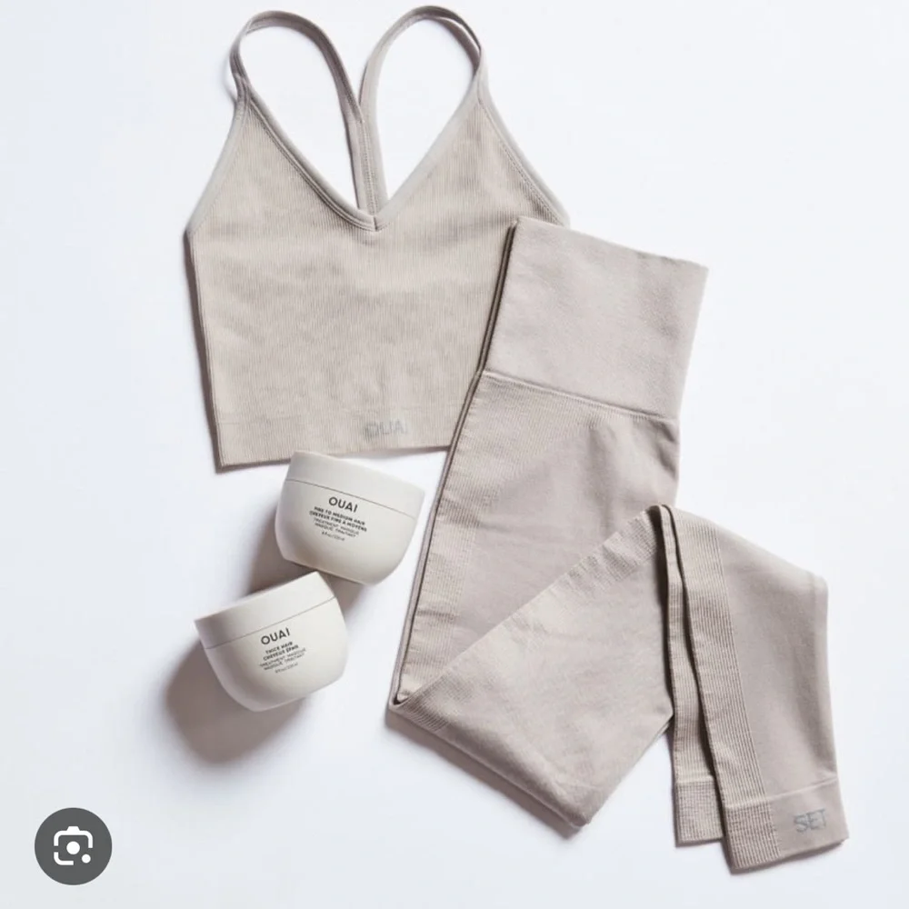 Set Active x Ouai Sculptflex Set - Mercer Street - Picture 1 of 7